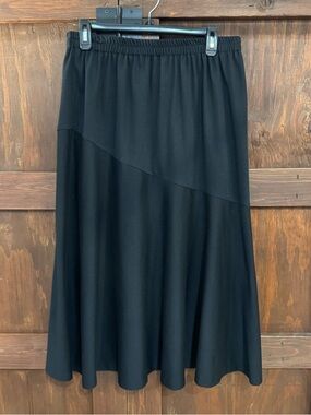 Women’s Black Midi A-Line Skirt with Elastic Waist